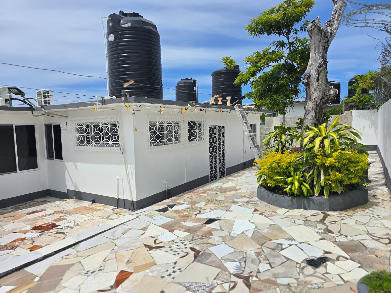 Paradise Palms beautifully illuminated for evening relaxation