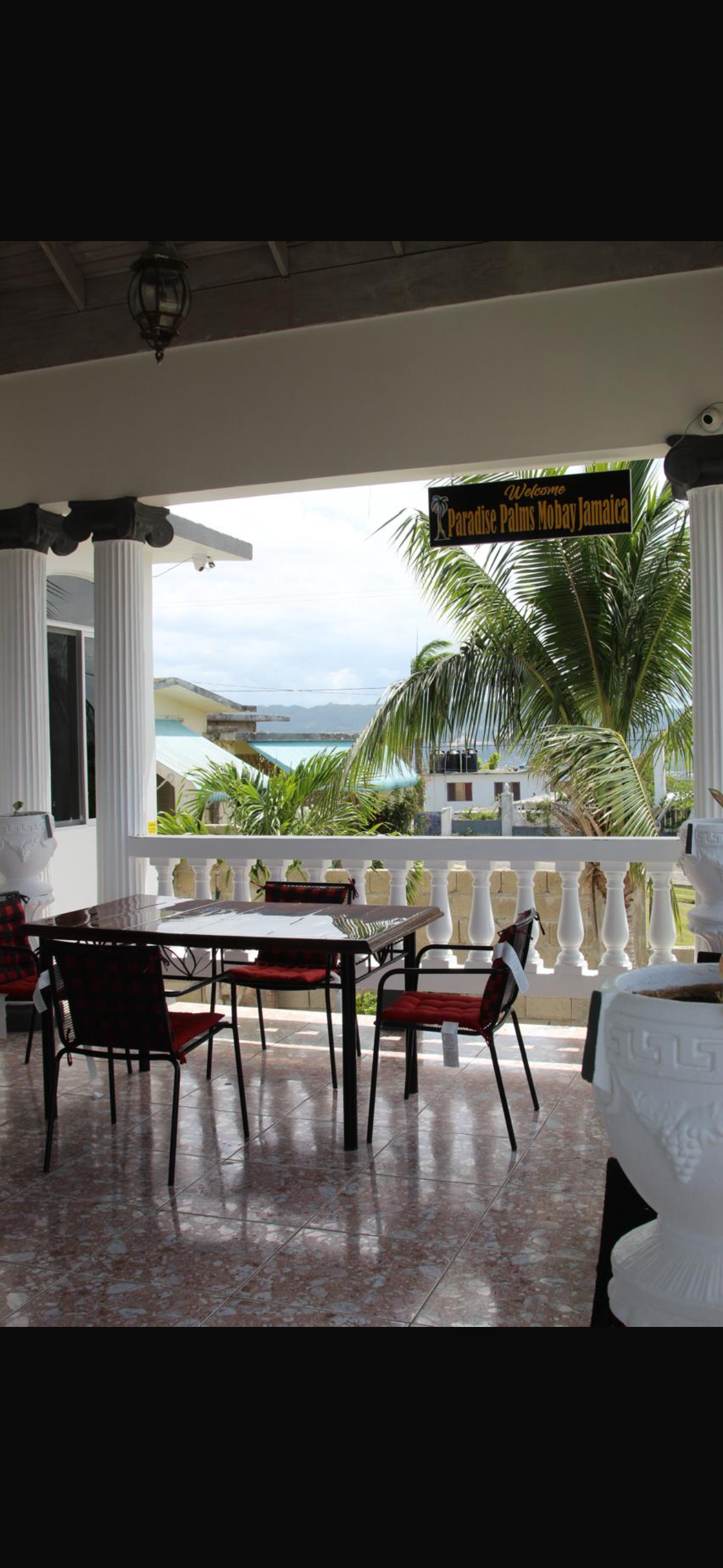 Paradise Palms Villa Entrance